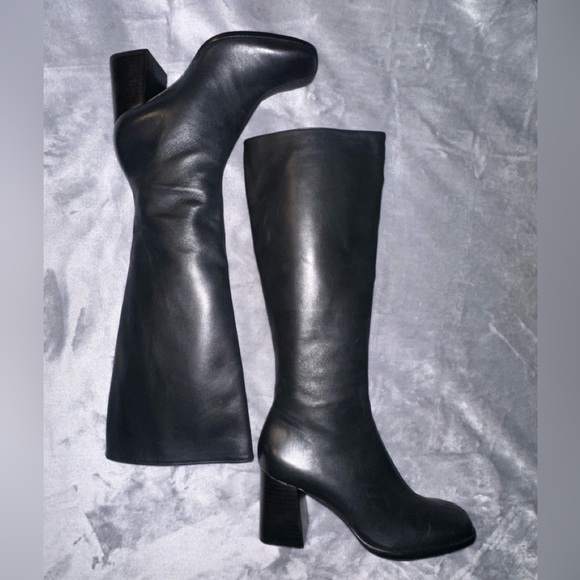 Reformation Nylah Nappa Knee Boot, size 7 Black - Picture 2 of 12